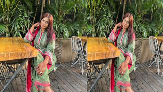 Hot Girl Sumaiya Blowjob And Threesome Fuck
