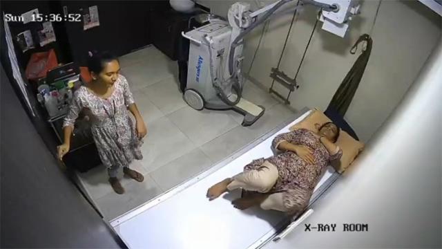 Clinic Nurse Injection On Her Sexy Ass Leaked